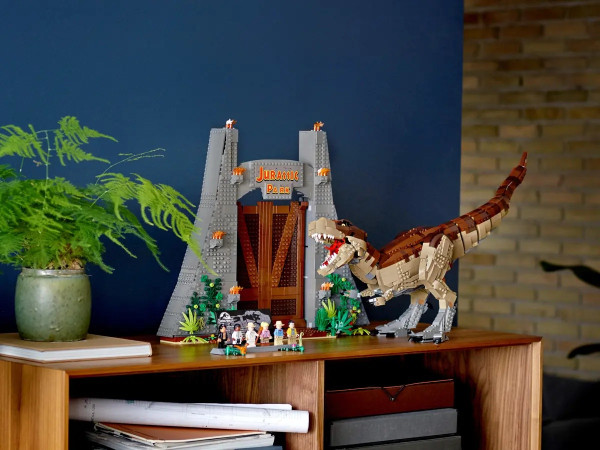 КОНСТРУКТОР LEGO JURASSIC WORLD 75936 ЛЮТЬ ТІ-РЕКСА 6