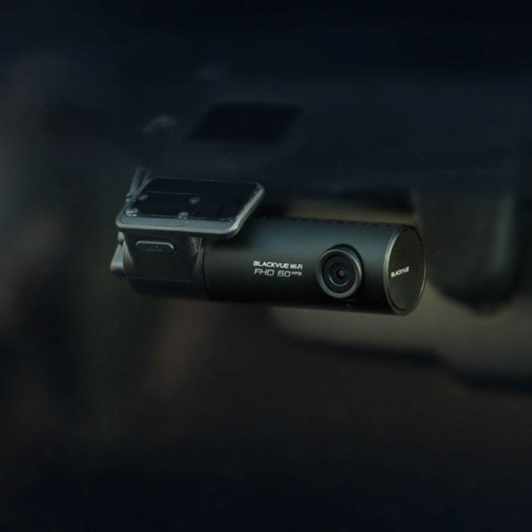 ВІДЕОРЕЄСТРАТОР BLACKVUE DR590X-1CH PLUS 4