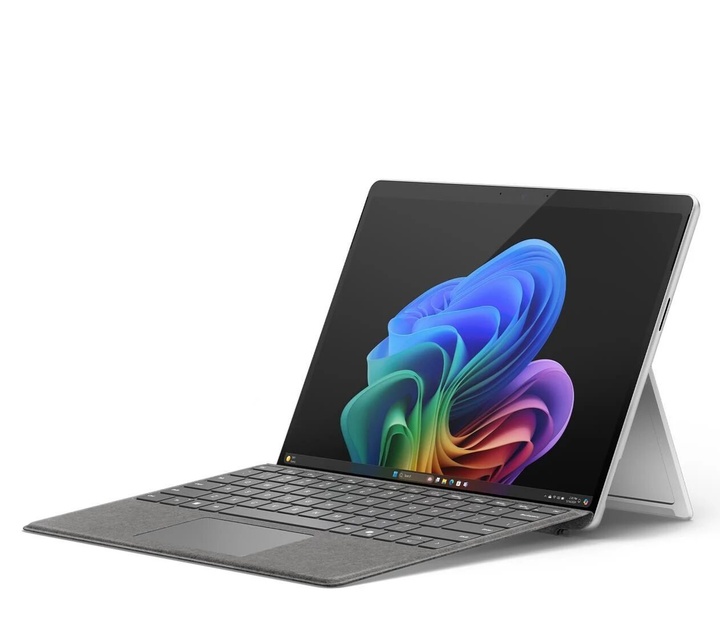 Планшет Microsoft Surface Pro 11th Edition 16/256GB Copilot + PC X Plus ...