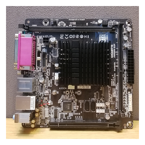 

Материнська плата Gigabyte J4005N D2P Презентаційна модель, J4005N D2P Товар з вітрини