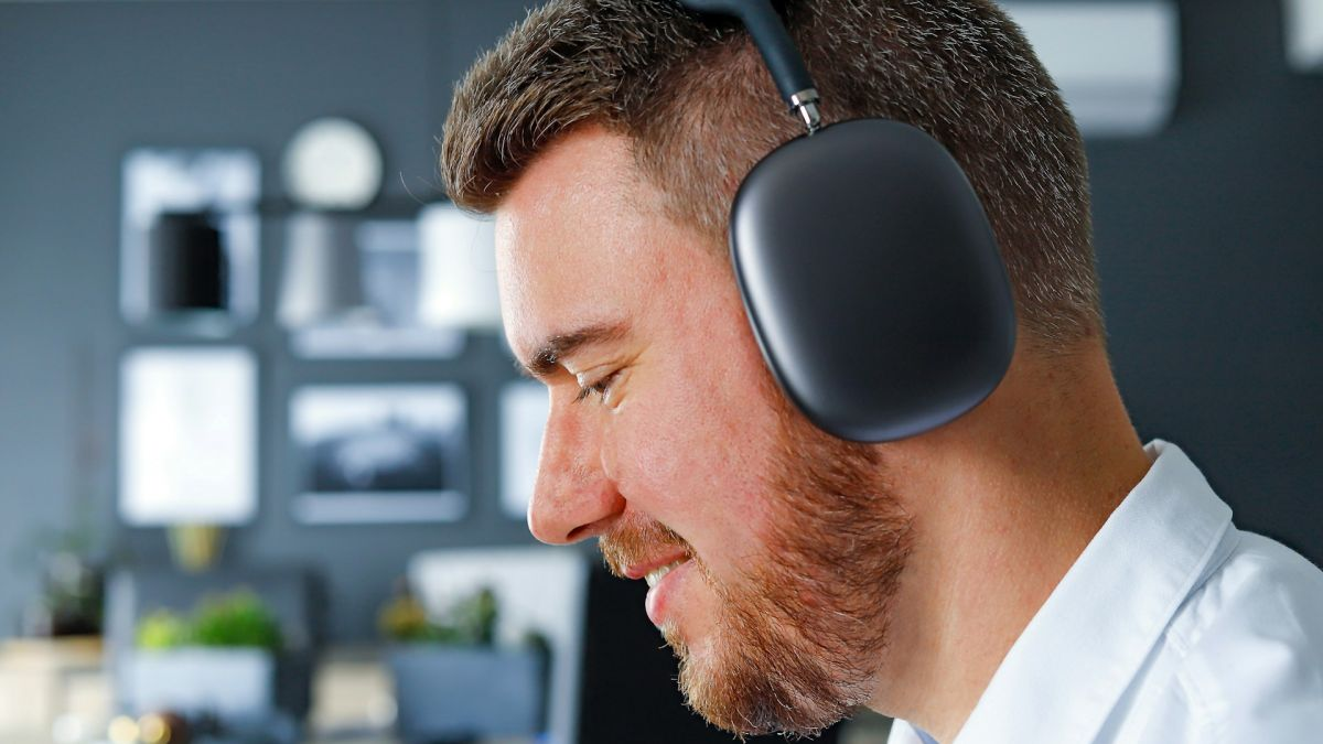 Накладні навушники Apple AirPods Max 2 Midnight (MWW43) купити