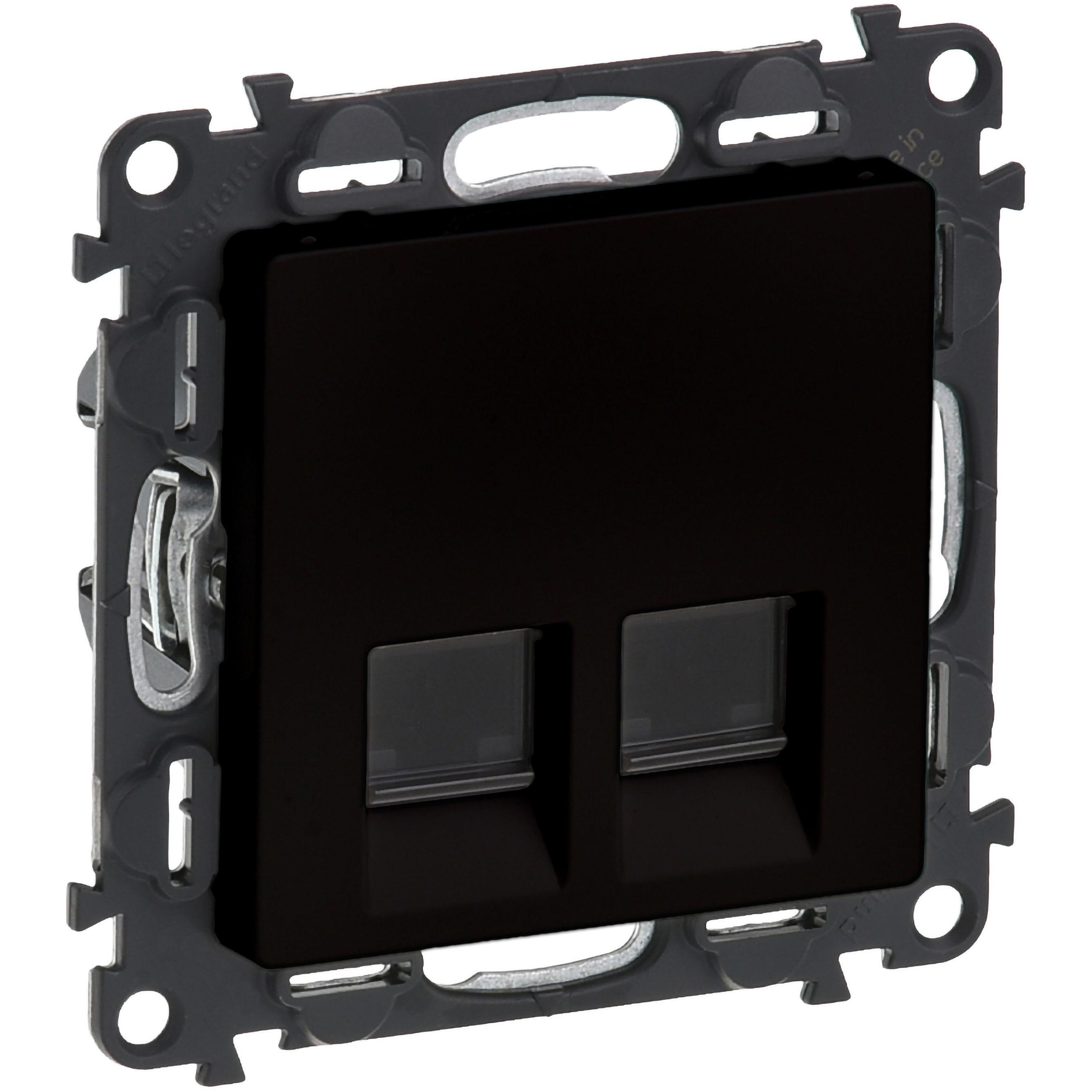Розетка Legrand RJ45 кат. 5e UTP Valena Life Black (756361)
