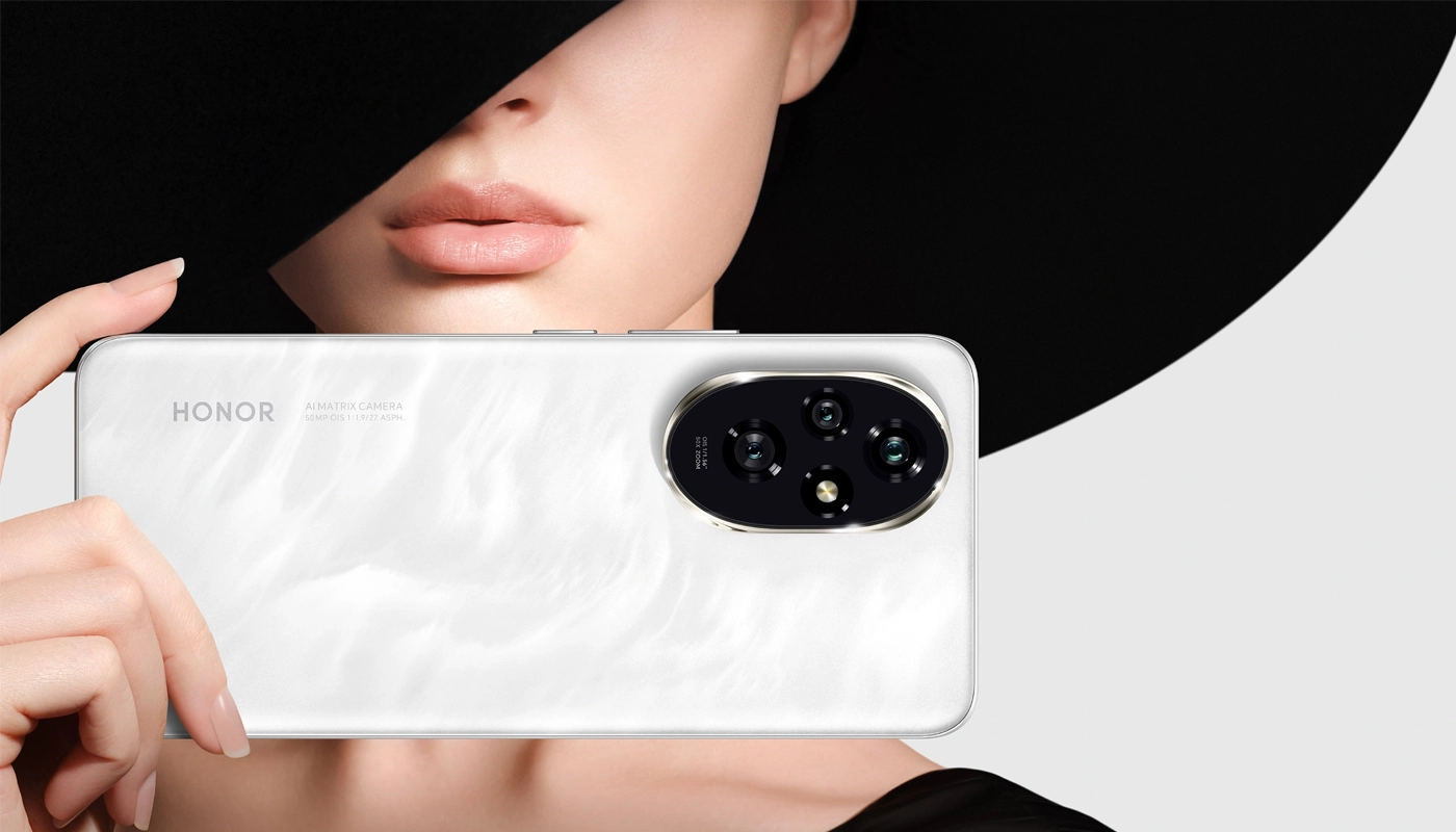 Смартфон Honor 200 5G 12/256GB Black купити, ціна та відгуки в