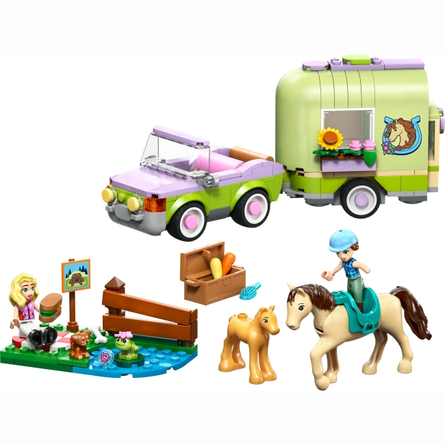 Конструктор LEGO Friends Причіп для коня й лошати (42695)