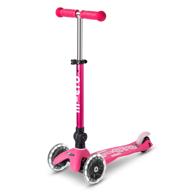 Самокат Micro Mini Deluxe Foldable LED Pink (MMD197)