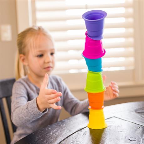 Розвиваюча іграшка для малюків Fat Brain Toys Мякі чашки F183ML тактильна 6 шт