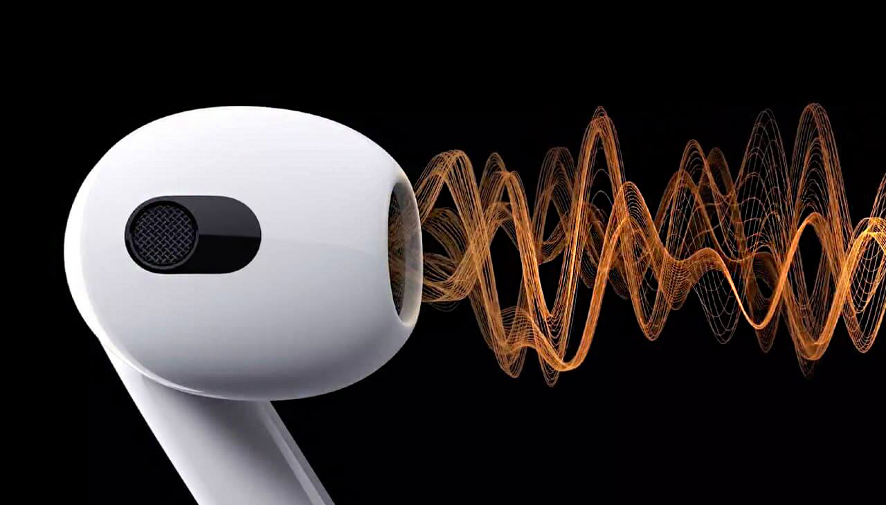 Бездротові навушники Apple AirPods 3 White with Wireless Charging