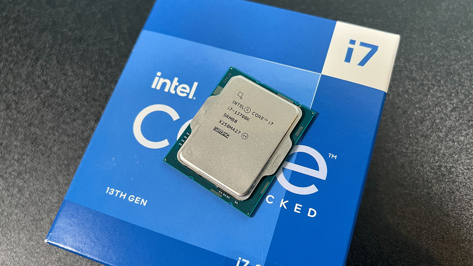 Процесор Intel Core i7-13700K (BX8071513700K) купити, ціна та