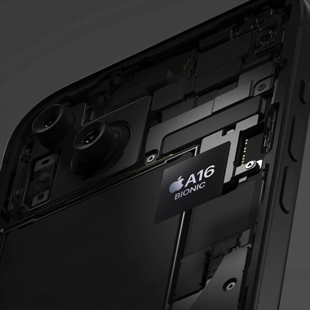 Смартфон Apple iPhone 15 Plus 128GB Black купить, цена, отзывы в