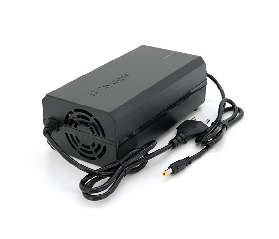 Зарядний пристрій для акумулятора Jinyi JN-6040 Black 60V (71.4V) 4A Jinyi - купити в Україні