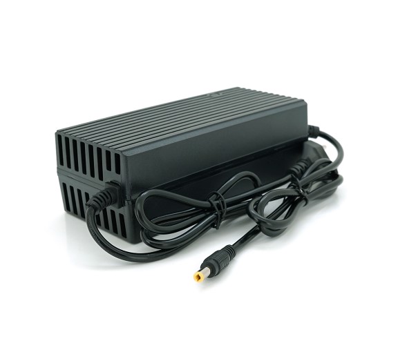 Зарядний пристрій для акумулятора Jinyi JN-4820-58420 Black 48V (58.4V) 2A